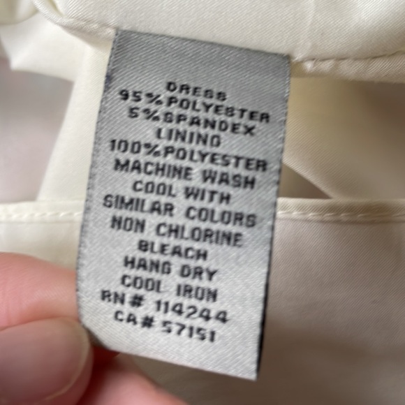 Eliza J geometric design business dress, bell sleeves, fully lined - Picture 7 of 7